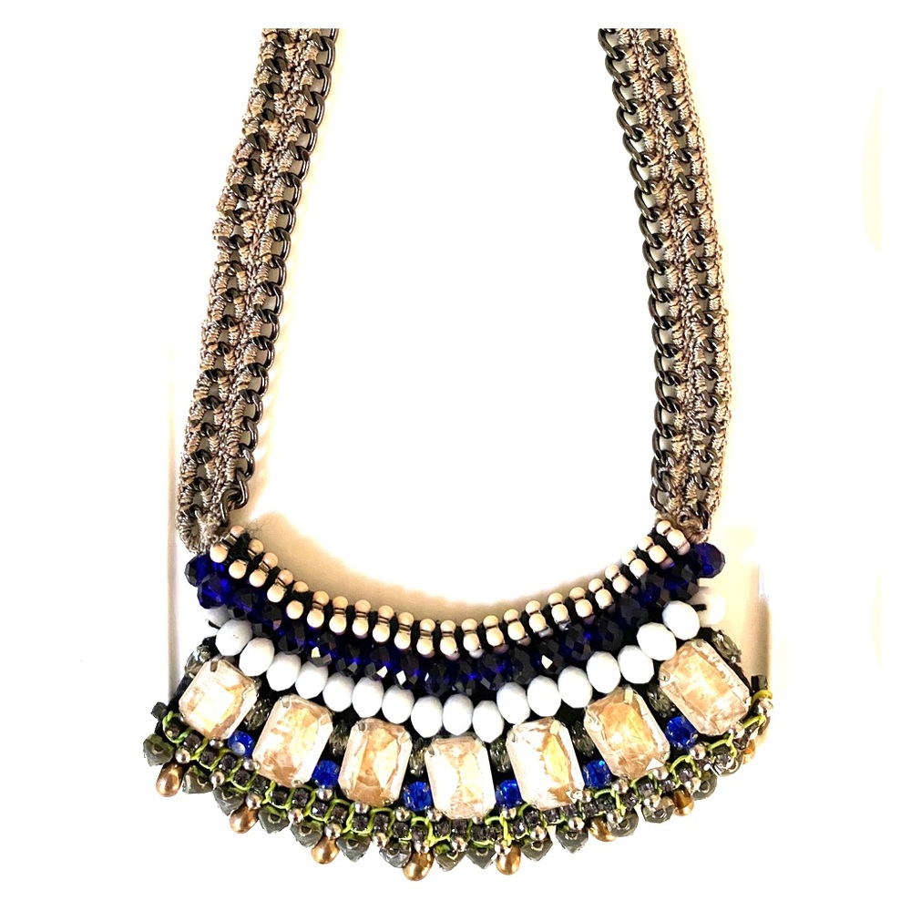 Bejeweled necklace